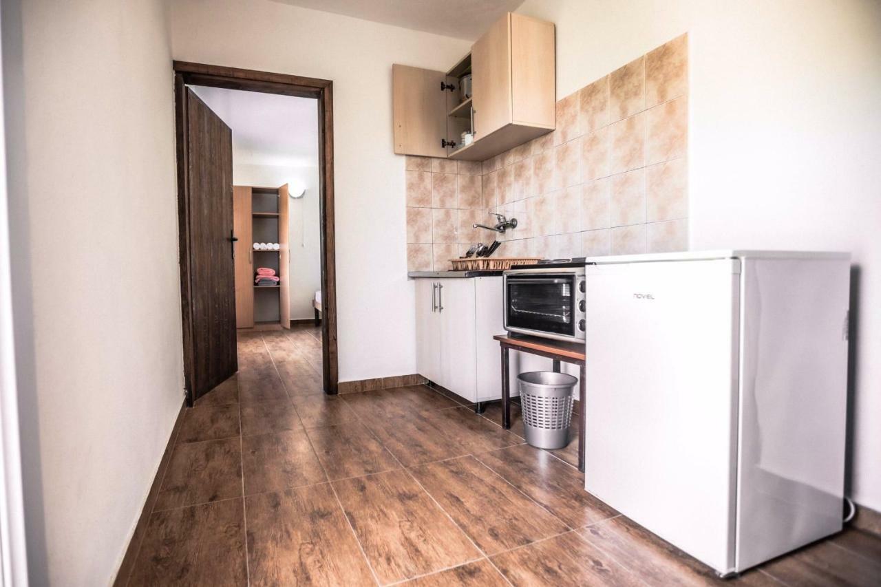 Apartments Ljujic Kruce Екстер'єр фото